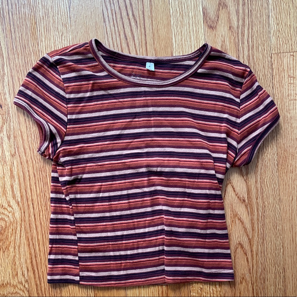 Basic Pacsun Top